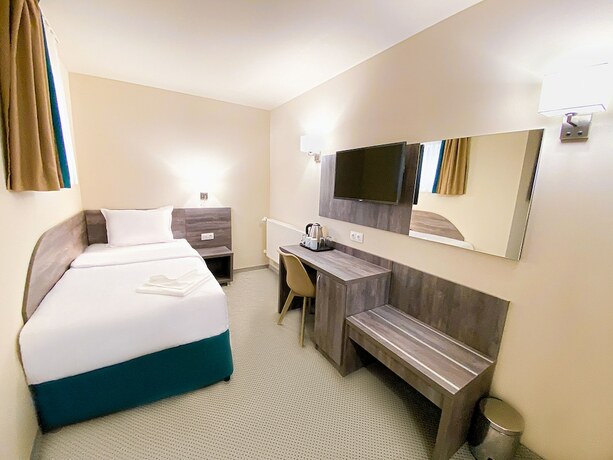 Imagen de la habitación del Terminal Park MOTEL. Foto 15