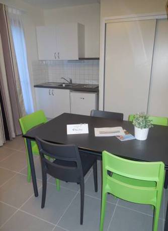 Imagen de la habitación del Tern&eacute;lia Henri Iv. Foto 8