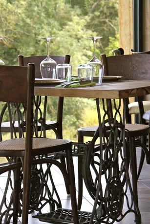 Imagen del bar/restaurante del Terragora Lodges. Foto 2