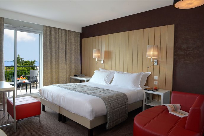 Imagen de la habitación del Thalasso Concarneau Spa Marin Resort. Foto 7