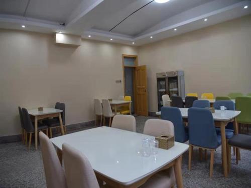 Imagen general del Thank Inn Plus Hotel Henan Luoyang Xinan Luoxin Industrial Cluster. Foto 5