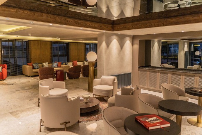 Imagen de los interiores del The Alpfine Hotel. Foto 19