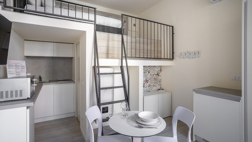 Imagen de la habitación del The B Village Business. Foto 8