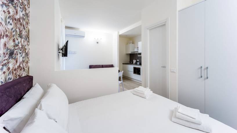 Imagen de la habitación del The B Village Business. Foto 17