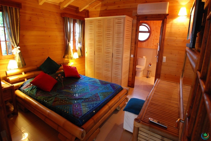 Imagen de la habitación del The Bay Beach Club. Foto 10