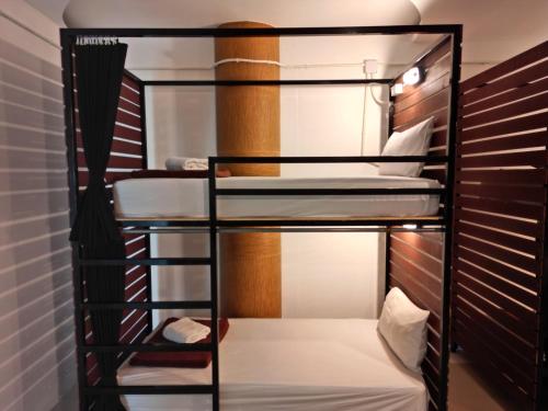Imagen de la habitación del The Beachfront Hostel. Foto 15