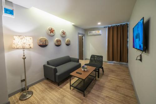 Imagen de la habitación del The Bed Hotel. Foto 20