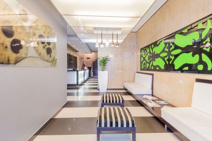 Imagen de los interiores del The Bijoux Aparthotel By Totalstay. Foto 18