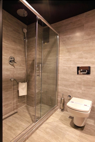 Imagen de la habitación del The Black Hotel. Foto 10
