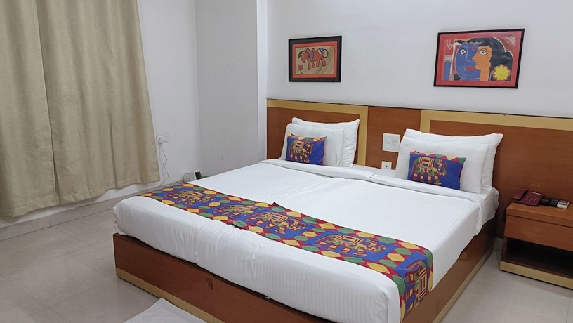 Imagen de la habitación del The Bodhgaya Hotel School. Foto 7