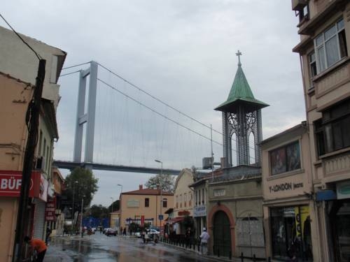 Imagen general del The Bridge Hotel. Foto 1