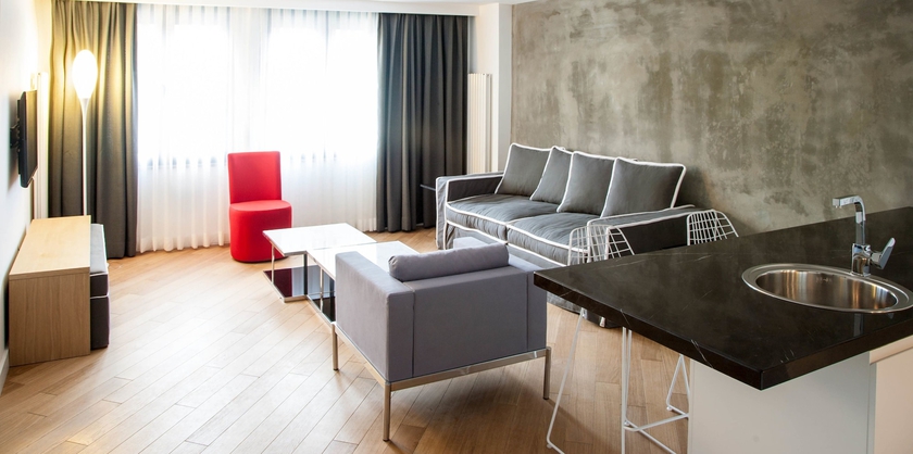Imagen de los interiores del The Capital Hotel, Estambul. Foto 13