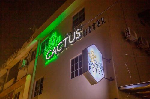 Imagen general del The Cave By Cactus Hotel Skudai. Foto 1