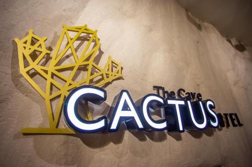 Imagen general del The Cave By Cactus Hotel Skudai. Foto 2