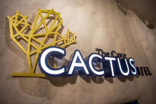Imagen general del The Cave By Cactus Hotel Skudai. Foto 12