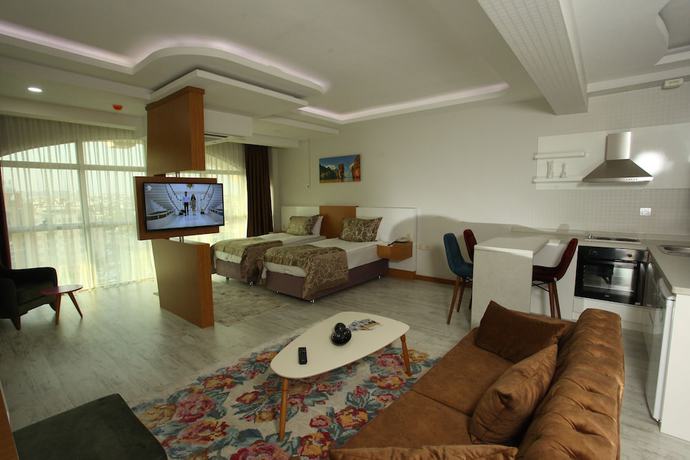 Imagen de la habitación del The City Walls Suit Hotel. Foto 2