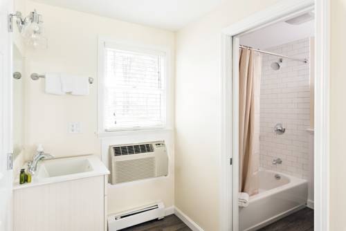 Imagen de la habitación del The Commodore Inn, By The Beach. Foto 5