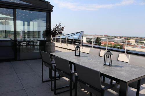 Imagen general del The Dome Aparthotel. Foto 14