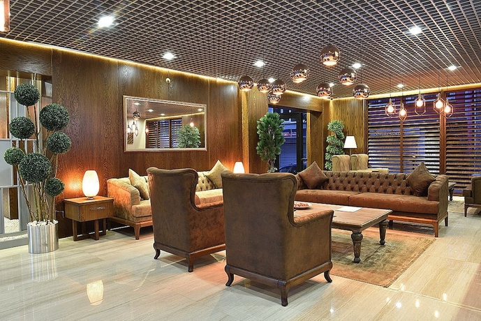 Imagen de los interiores del The Elegant Hotel. Foto 14