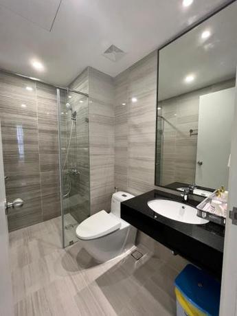 Imagen general del The Emerald Golf View, Thuan An. Foto 16