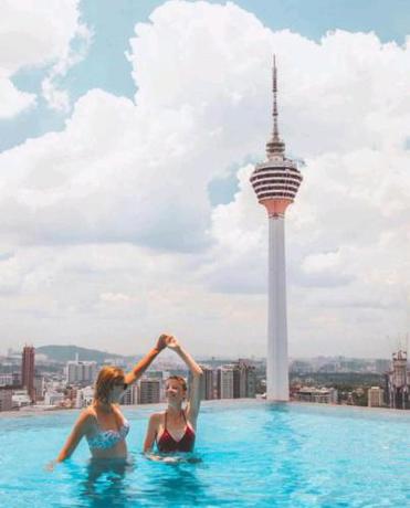 Imagen general del The Face Suites By Infinity Pool. Foto 12