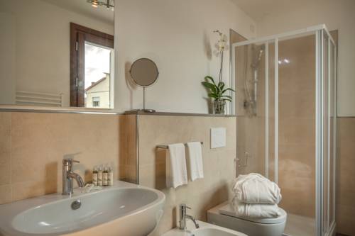 Imagen de la habitación del The Florence Hills Resort & Spa. Foto 5