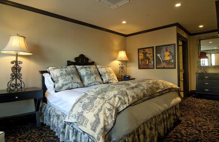 Imagen de la habitación del The French Quarters. Foto 5