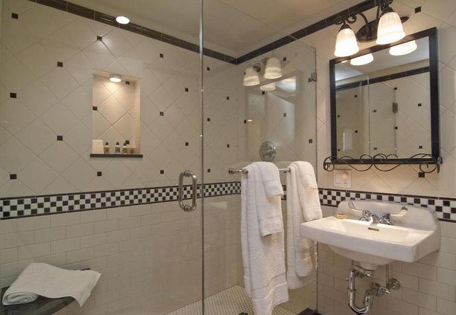 Imagen de la habitación del The French Quarters. Foto 6
