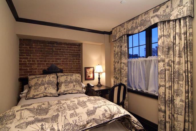 Imagen de la habitación del The French Quarters. Foto 8