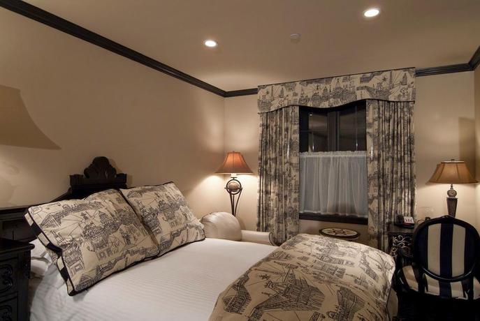 Imagen de la habitación del The French Quarters. Foto 9