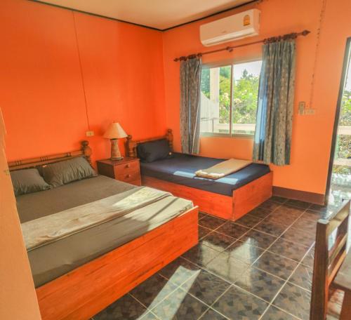 Imagen general del The Funky Monkey Hostel, Ban Haad Rin. Foto 6