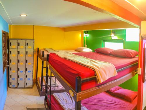 Imagen de la habitación del The Funky Monkey Hostel, Ban Haad Rin. Foto 19