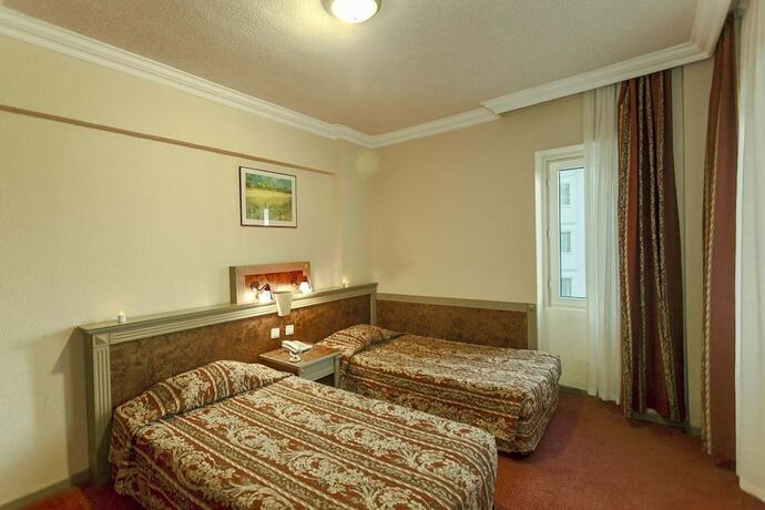 Imagen de la habitación del The Garden Beach Hotel. Foto 20