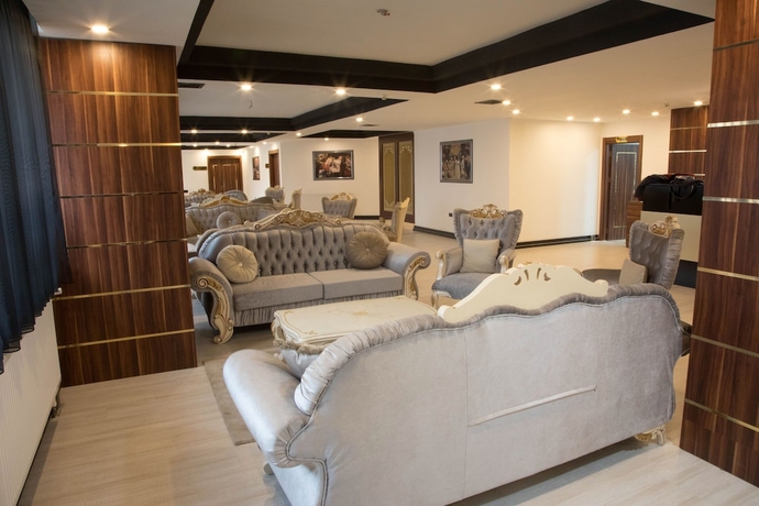 Imagen de los interiores del The Garden Otel. Foto 19