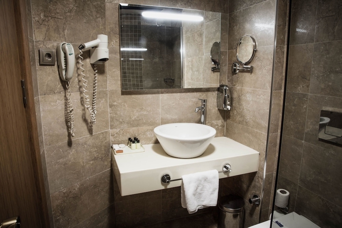 Imagen de la habitación del The Garden Otel. Foto 15