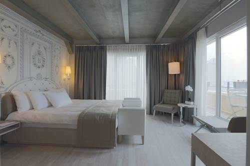 Imagen de la habitación del The Gate 30 Suites. Foto 4