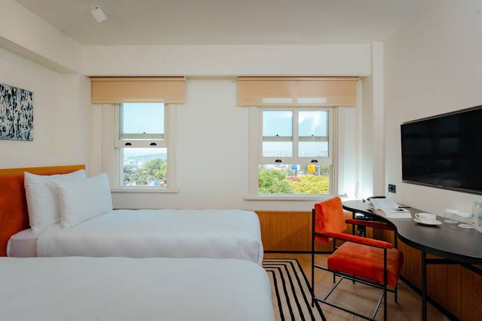 Imagen de la habitación del The Gift Hotel. Foto 12