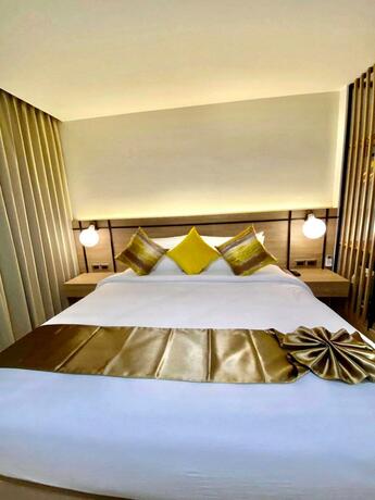 Imagen general del The Gold Living Life. Foto 8