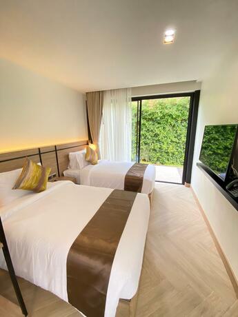 Imagen general del The Gold Living Life. Foto 12