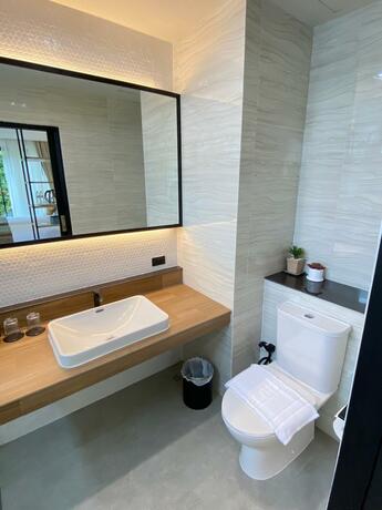 Imagen general del The Gold Living Life. Foto 20