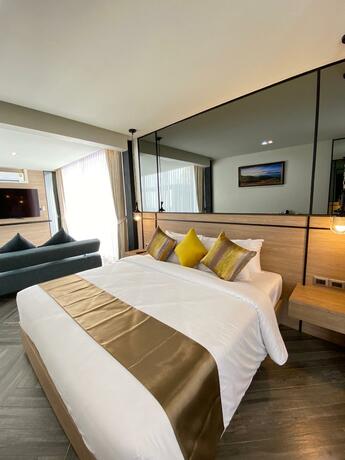 Imagen general del The Gold Living Life. Foto 29