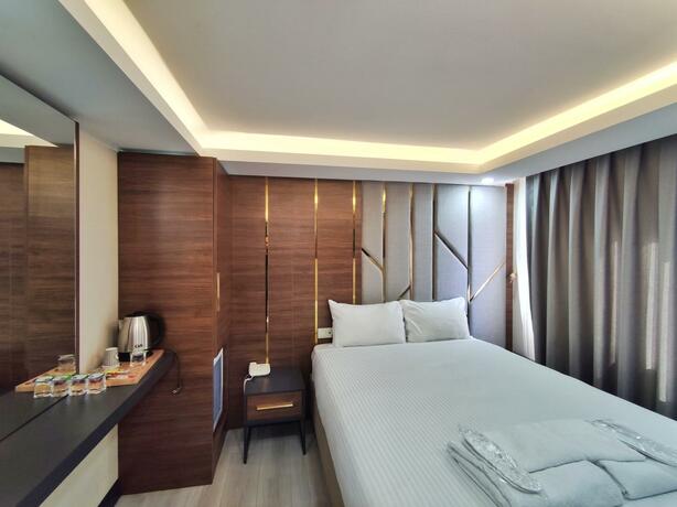 Imagen general del The Golden Peras Hotel. Foto 9
