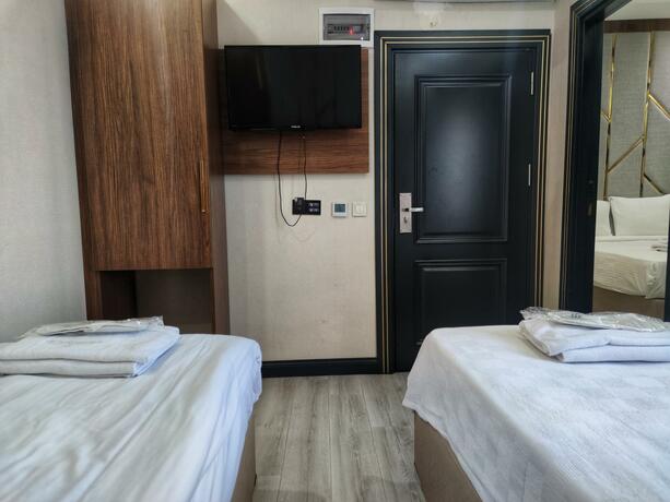 Imagen general del The Golden Peras Hotel. Foto 10