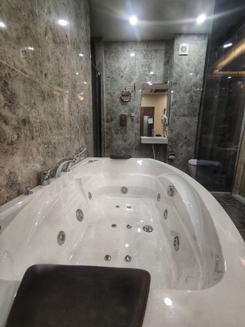 Imagen de la habitación del The Golden Pera\'s Hotel and Spa. Foto 18