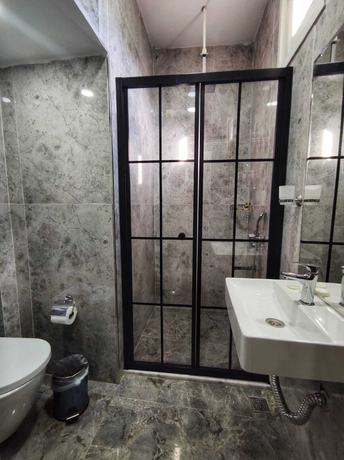 Imagen de la habitación del The Golden Pera\'s Hotel and Spa. Foto 19