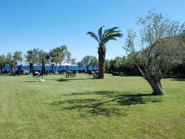 Imagen general del The Green Beach Resort Hotel. Foto 1