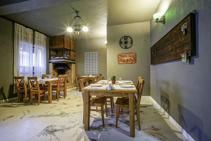 Imagen de los interiores del The Green Goose Hotel. Foto 20