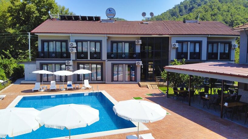 Imagen general del The Halcyon Rooms and Suites Hotel. Foto 12