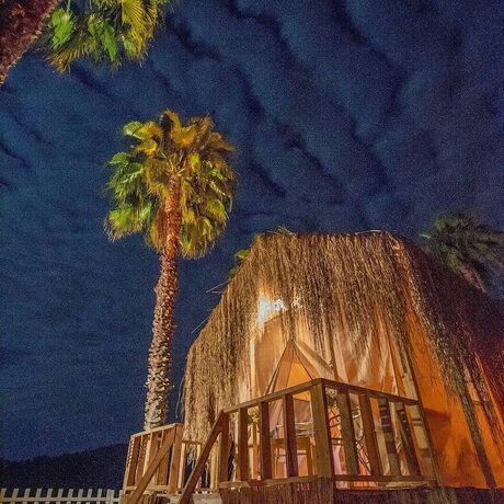 Imagen de la habitación del The Hill Glamping. Foto 20