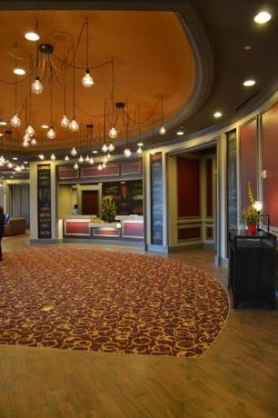 Imagen general del The Inn At The Isle Of Capri Lake Charles. Foto 5